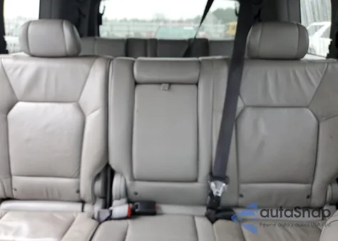 2010 Honda Pilot Touring из США, поврежденный, VIN 5FNYF3H84AB019862